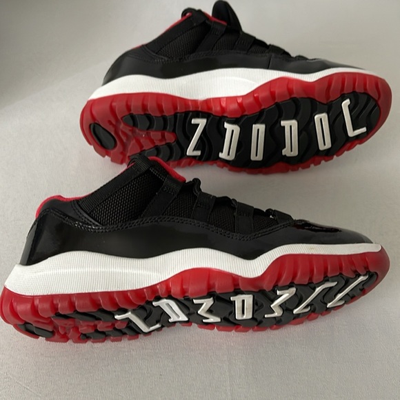 Boys 11 Retro Low BP size 1Y - Picture 5 of 11